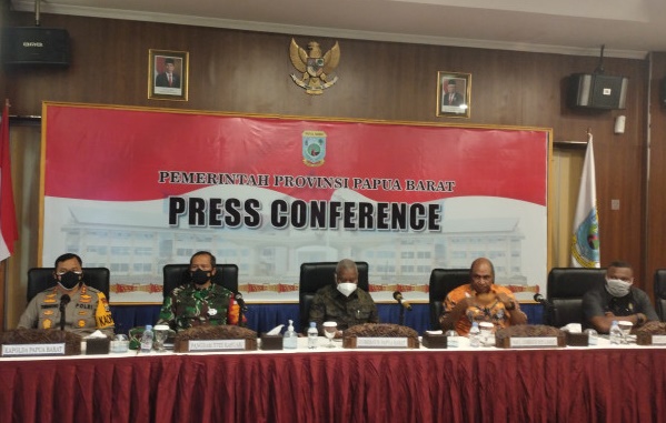 Konferensi Pers Papua Barat sambut Otsus Papua. (Ist).