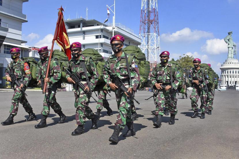 Prajurit Korps Marinir TNI AL siap amankan Ambalat. (Ist).