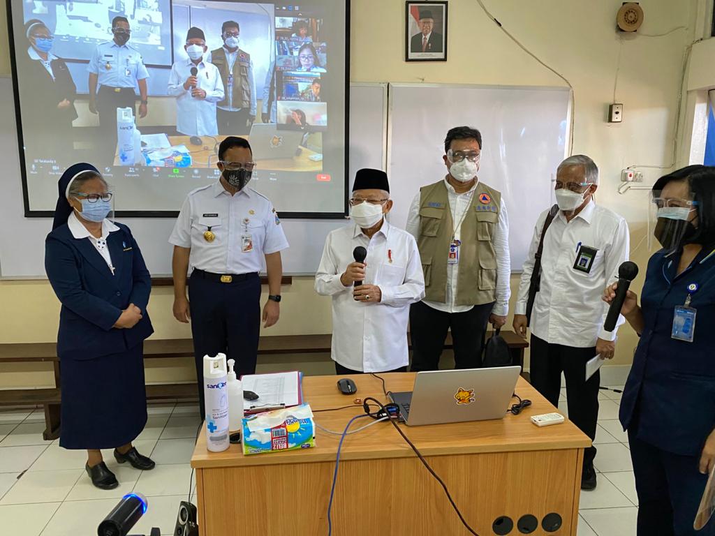 Wapres saat mengunjungi sekolah yang sudah menjalani pembelajaran tatap muka di Jakarta. (Biro Pres Setwapres).