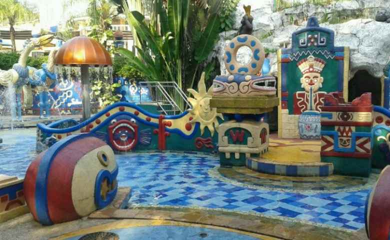 kolam renang di jakarta