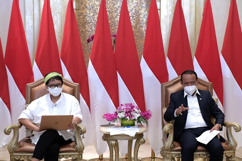 Menlu Retno Marsudi dan Menteri Investasi/Kepala BKPM Bahlil Lahadalia. (Biro Pers Setpres).