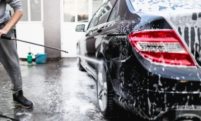 hal saat mencuci mobil