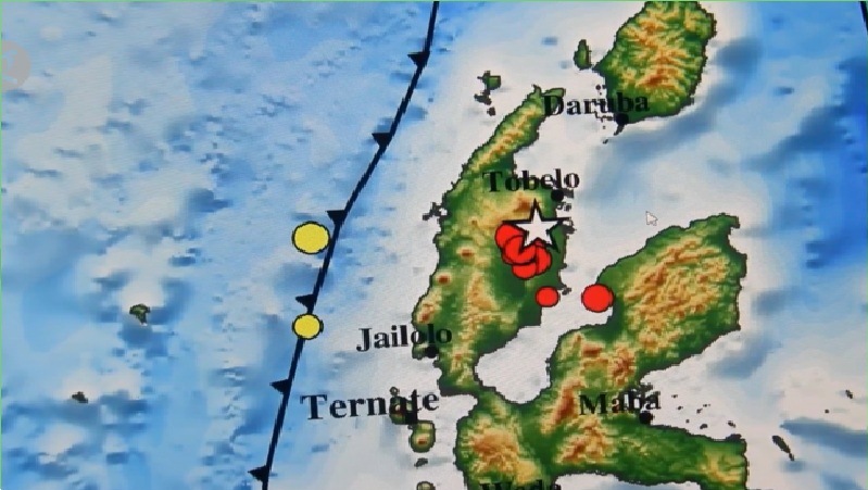 Menurut Badan Meteorologi, Klimatologi, dan Geofisika (BMKG), gempa bumi di Tobelo, Maluku Utara itu terjadi pada Minggu, sekitar pukul 00.07 WIB