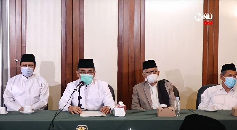 Ketua Umum PBNU Yahya Cholil Staquf saat mengumumkan jajaran kepengurusan PBNU masa khidmat 2022-2027 di kantor PBNU, Jakarta, Rabu (12/1/2022). 