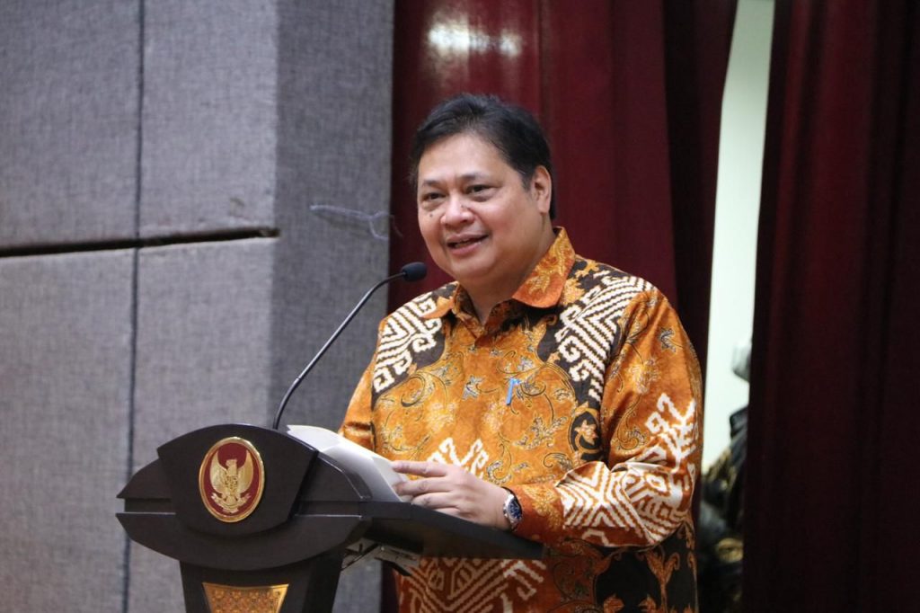 Menko Bidang Perekonomian Airlangga Hartarto sampaikan arah pengembangan UMKM di masa mendatang agar berdaya saing Tinggi