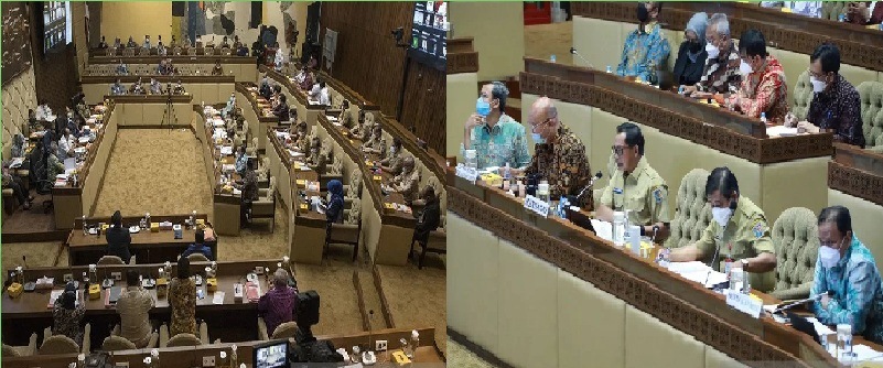 Suasana rapat kerja (raker) dan rapat dengar pendapat (RDP) dengan agenda penetapan jadwal Pemilu 2024 di Gedung DPR RI, Senin (24/1/2022). (Ant)