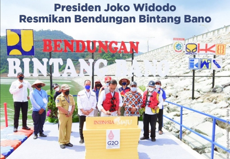 Presiden meresmikan bendungan Bintang Bano di Sumbawa Barat. (Biro Pers Setpres).