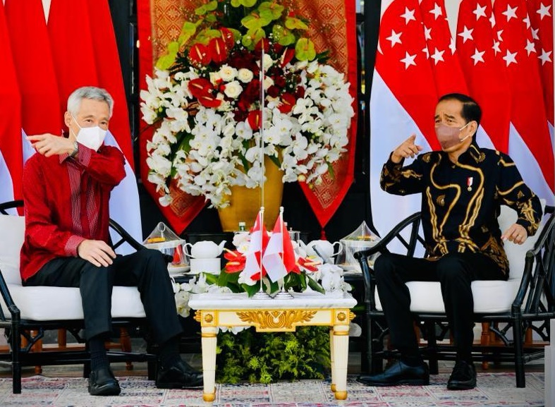 Presiden Joko Widodo dan Perdana Menteri (PM) Singapura, Lee Hsien Loong. (Biro Pers Setpres).