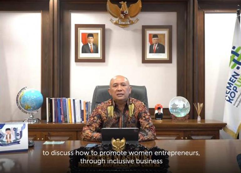 Menteri Koperasi dan UKM Teten Masduki saat memberikan sambutan dalam side event Seminar G20 di Jakarta