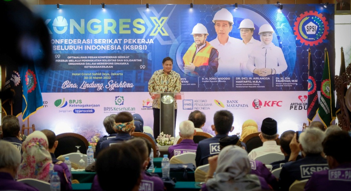 Apresiasi peran pekerja dalam positifnya pertumbuhan ekonomi, Menko Perekonomian Airlangga Hartarto dorong pengusaha berikan THR Lebaran 2022