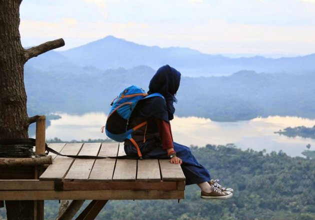 manfaat solo travelling