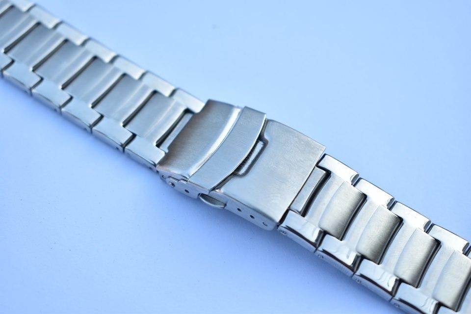 Cara membedakan jam tangan asli atau palsu