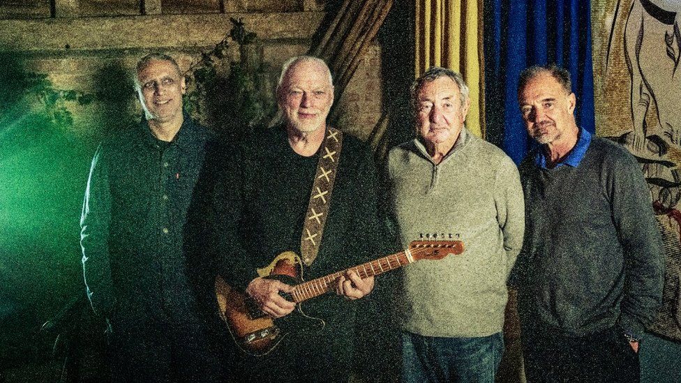 Perang invasi Rusia ke Ukraina telah membangkitkan  personil Pink Floyd bersatu kembali untuk menyuarakan nada-nada protes
