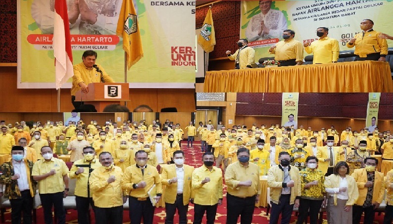 Ketua Umum Partai Golkar Airlangga Hartarto memberikan sambutan dan pengarahan pada  acara silaturahmi keluarga Partai Golkar di Padang, Sumatera Barat, Sabtu (9/4/2022)