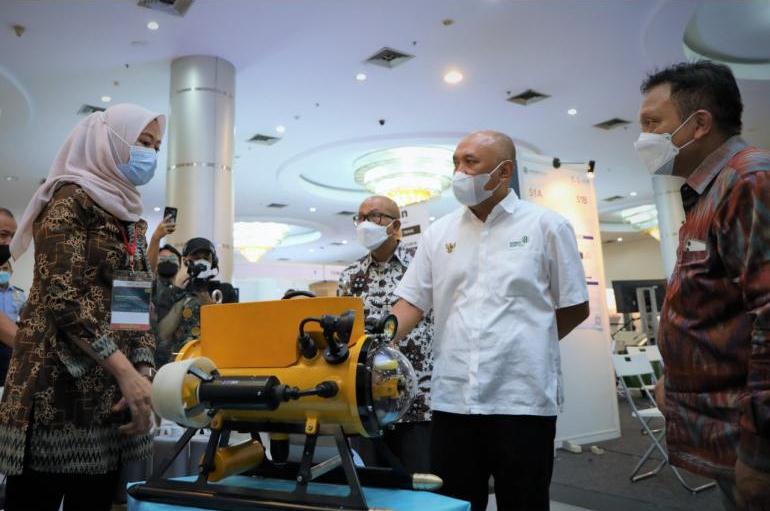 MenkopUKM Teten Masduki mereferensikan produk UMKM berkualitas berbasis teknologi dan inovasi itu kepada K/L pemda, dan BUMN.