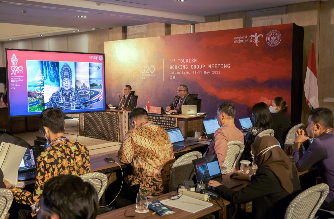 Menparekraf Sandiaga Uno berharap tourism working group meeting kali ini dapat menghasilkan kebijakan strategis untuk pariwisata dunia, yaitu "Bali Guidelines on Strengthening Communities and MSMEs as tourism transformation agents – a People Centered Recovery”.