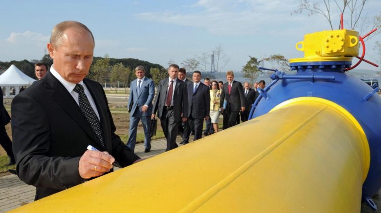 Uni Eropa sudah menyiapkan kebijakan untuk lepas dari ketergantungan pada gas Rusia