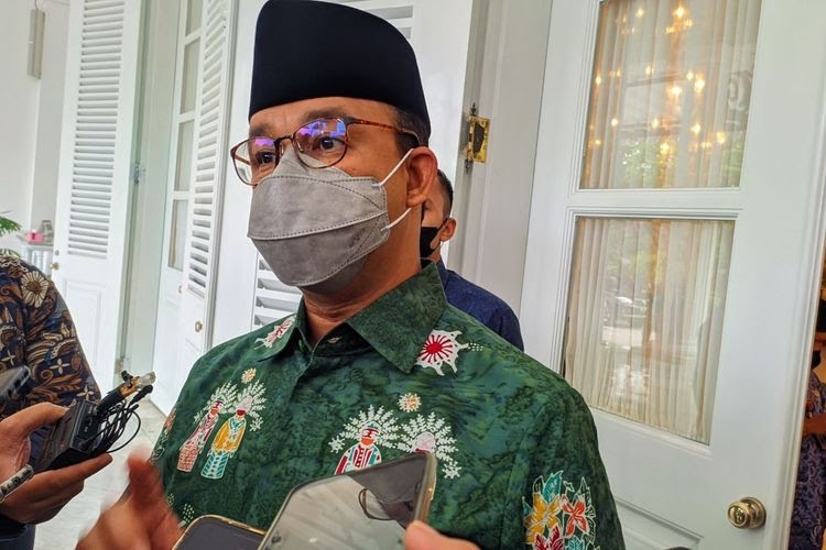 Gubernur DKI Jakarta Anies Baswedan memastikan dia akan hadir di JIS pada Senin pagi sebelum pukul 07.00 WIB untuk melaksanakan Shalat Id