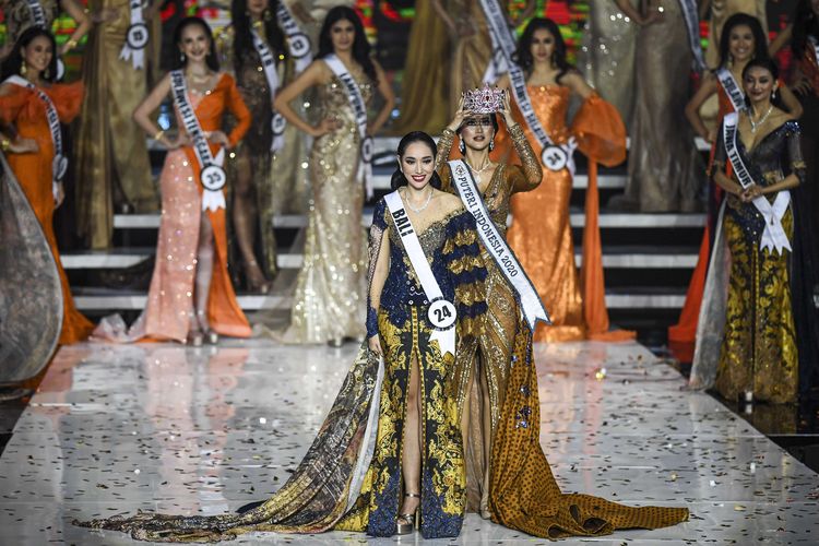 fakta menarik Laksmi Shari De Neefe Suardana