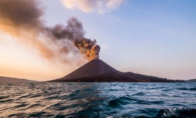 Gunung Anak Krakatau Alami 3 Kali Hembusan Gempa