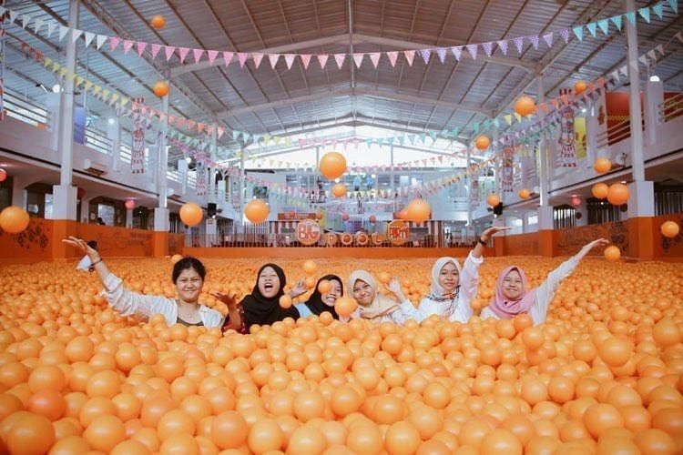wisata dekat stasiun bandung