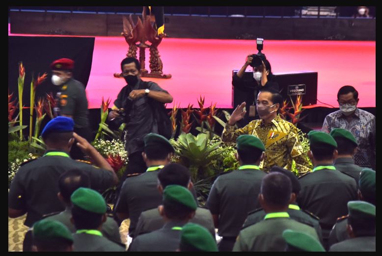 Jokowi Menilai Pensiunan purnawirawan TNI Kurang