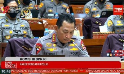 Komisi III DPR Rapat dengan Kapolri