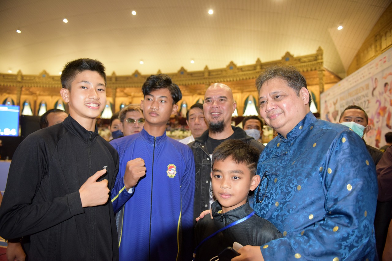 Miliki Kemampuan Menjadi Salah Satu Pendongkrak Perekonomian, Menko Airlangga Dukung Industri Olahraga Mendunia