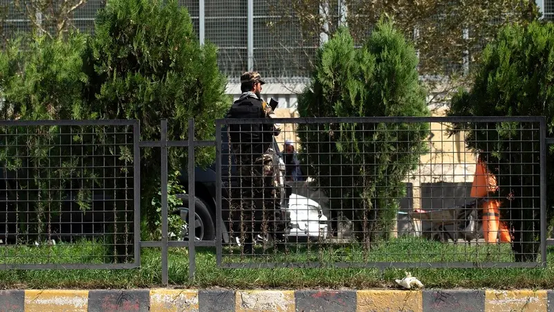 Bom Bunuh Diri Menghancurkan Kedutaan Rusia di Afghanistan