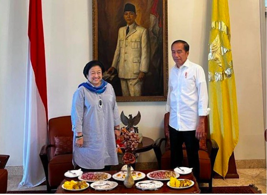Presiden Joko Widodo (Jokowi) bertemu dengan Ketua Umum PDI Perjuangan Megawati Soekarnoputri selama dua jam di Batutulis, Bogor, Jawa Barat, Sabtu (8/10/2022). 