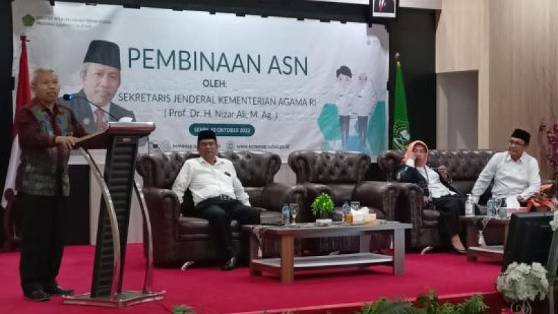 Sekjen Kemenag RI Nizar Ali tegaskan gaji PPPK tidak akan disunat, kontrak kerja dievaluasi per tahun
