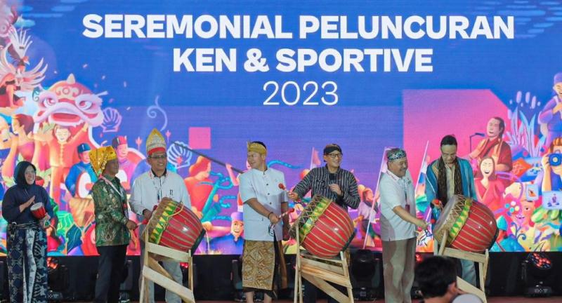 Menparekraf/Kabaparekraf Sandiaga Salahuddin Uno meluncurkan program “Karisma Event Nusantara (KEN) 2023” dan “Sportive 2023” di Teater Keong Mas, Taman Mini Indonesia Indah, Jakarta, pada Sabtu, (28/1/2023).