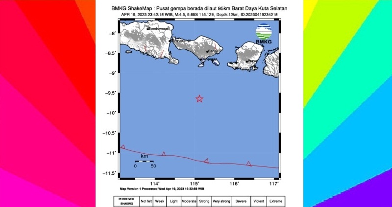 Pusat gempa yang terjadi Rabu (19/4/2023) pukul 23.42 WIB itu, berada di laut sekira 95 km barat daya Kuta Selatan, tepatnya pada titik koordinat 9,65 lintas selatan (LS) dan 115,12 bujur timur (BT).