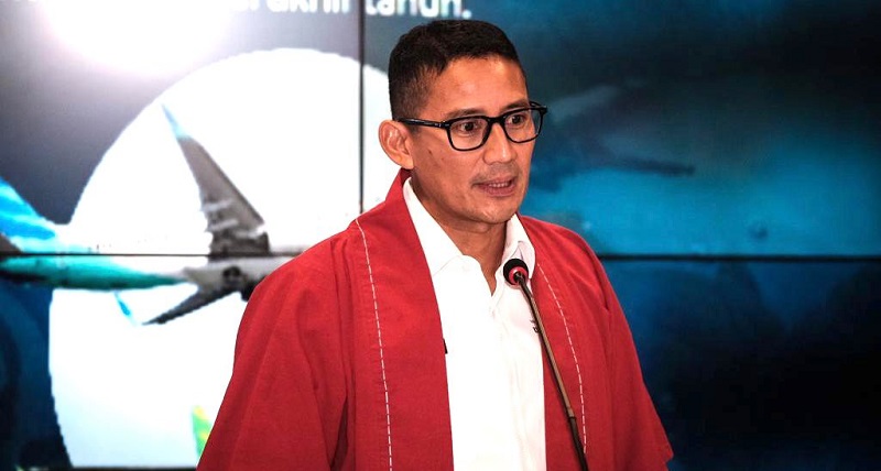 Menparekraf Sandiaga Salahuddin Uno memperkirakan harga tiket peswat akan turun dan tetap yakin target wisman tercapai tahun 2024 meskipun bandara internasional dipangkas dari 34 menjadi 17