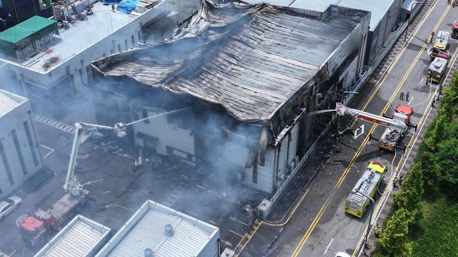 Pabrik Baterai Mobil Listrik di Korea Selatan Terbakar, 20 Orang Tewas