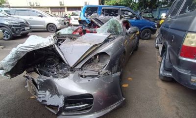 Tabrak Truk Mitsubishi, Pengendara Porsche Tewas di Tempat