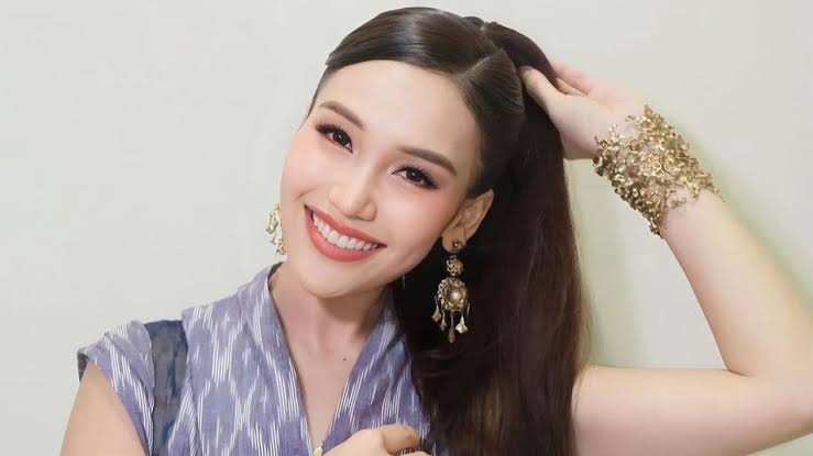 Ayu Ting Ting Lega Sudah Kembalikan Semua Seserahan dari Lettu Muhammad Fardhana