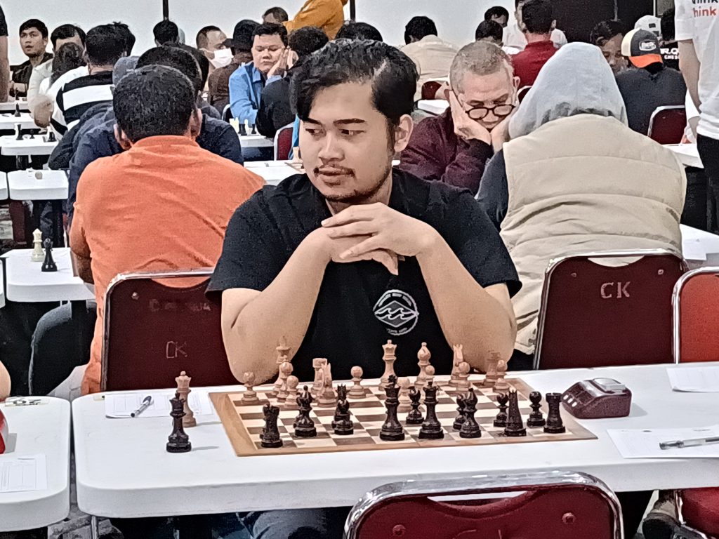 JAPFA Chess Festival ke-14 2024: Tertinggal 1,5 - 4,5 WGM Medina Belum Mau Menyerah, 10 Pecatur Buka Peluang Rebut Juara Kategori Open