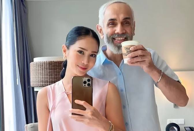 Artis Bunga Zainal Tertipu Teman Dekat Senilai Rp 15 Miliar