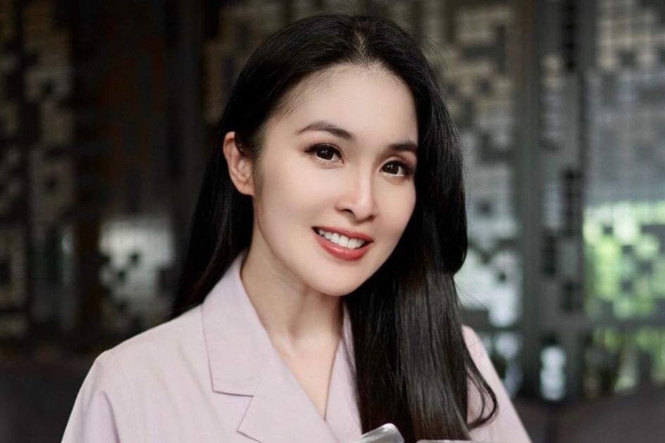 Harvey Moeis Hadapi Vonis Tapi Sandra Dewi Tak Hadir, Mengapa?