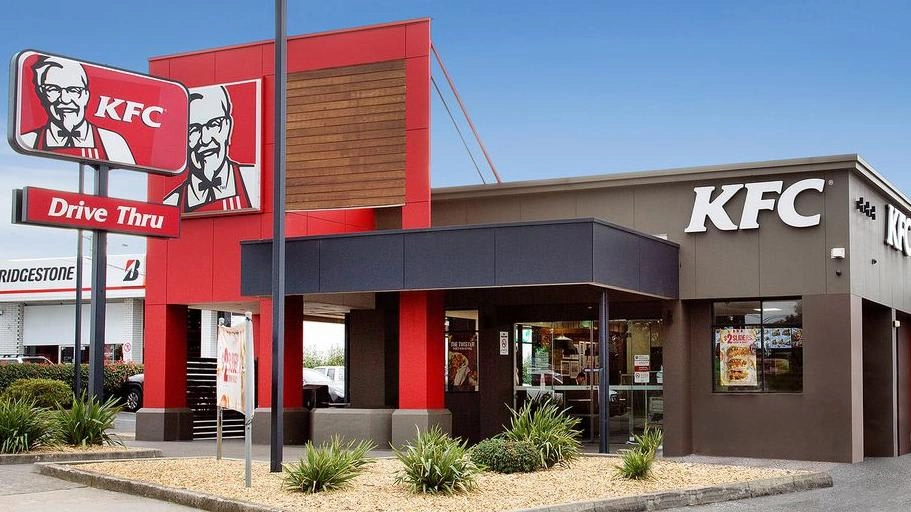 Upah 6 Bulan Belum Dibayar, Karyawan KFC Geruduk Kemenaker