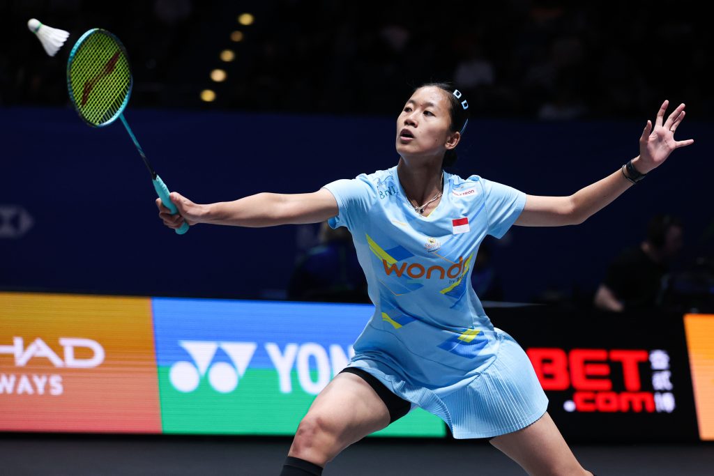 Hasil All England 2025: Putri Kusuma Hanya Bisa Beri Perlawanan Rubber Game kepada Chen Yu Fei