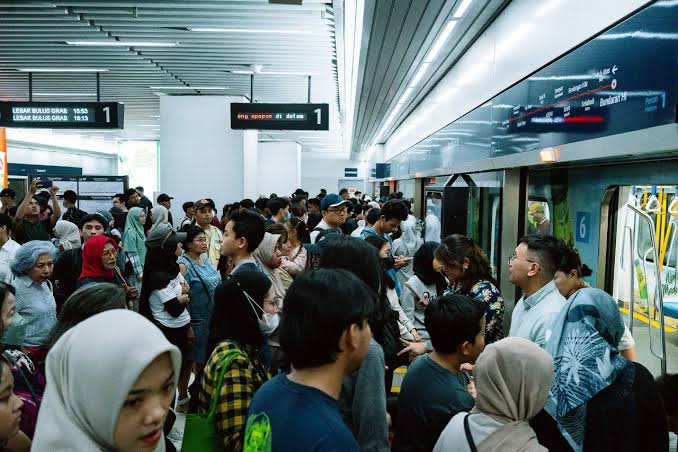 MRT Catat Jumlah Penumpang pada Libur Lebaran Capai 76 Ribu Orang