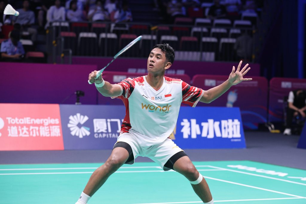 Hasil Piala Sudirman 2025: Alwi Farhan Buat Kejutan Gulingkan Antonsen Samakan Kedudukan 1--1 atas Denmark