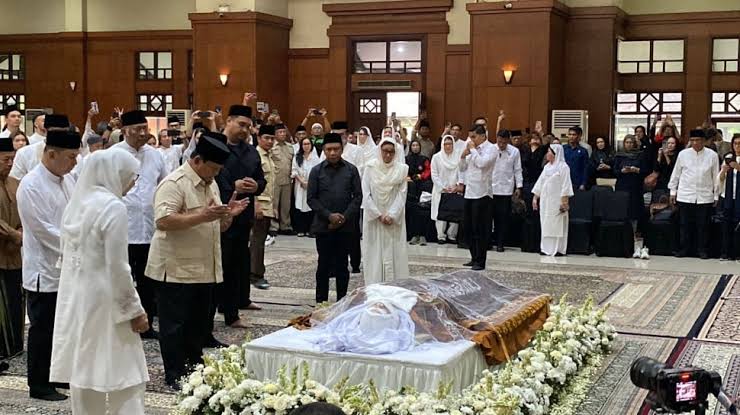 Melayat Eddie Nalapraya, Presiden Prabowo Kenang Sosok Pejuang Bangsa-Pembina Pencak Silat RI