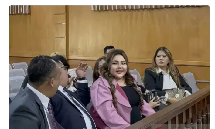 Sidang Gugatan yang Dilayangkan Lisa Mariana Terhadap RK Batal Digelar Hari Ini