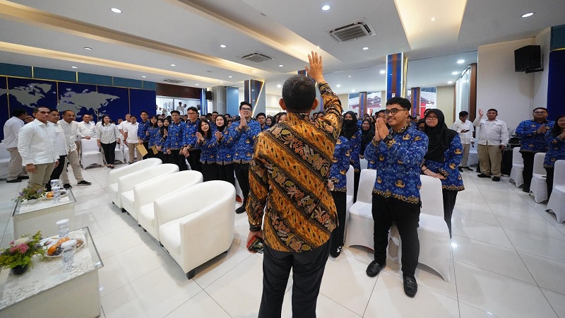 Menteri P2MI Karding Ingatkan Pekerja Migran Sejatinya Berjihad, Kalau Main-main Melayaninya Berarti Zalim