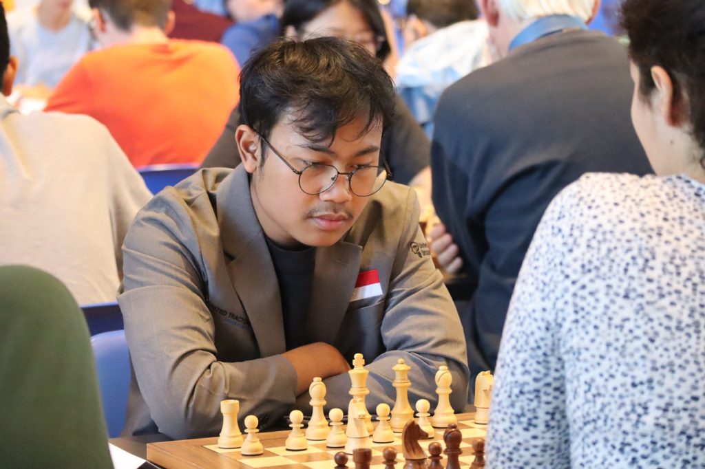 Biel Chess Festival 2025: Taklukkan WGM Lena Georgescu di Babak V, IM Aditya Bagus Arfan Melejit Tempati Lima Besar Klasemen