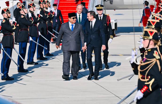 Tiba di Prancis, Presiden Prabowo akan Hadiri Parade Bastille Day