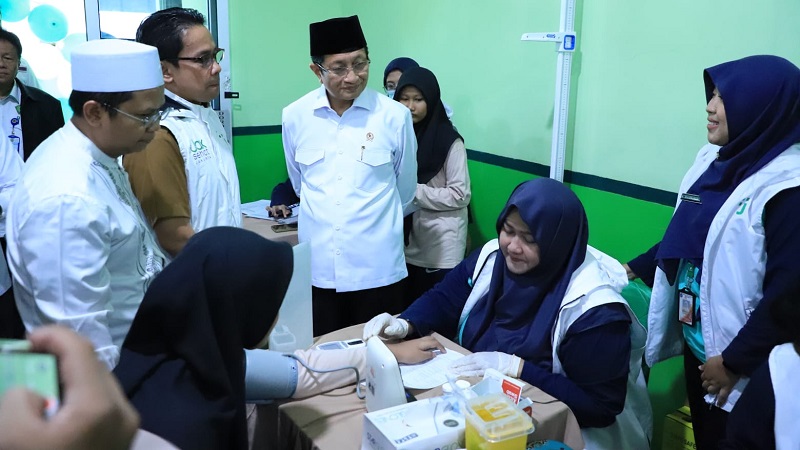 Dukung CKG bagi 12,5 Juta Siswa, Menag Nasaruddin: Sejalan dengan Nilai-nilai Inti Setiap Agama